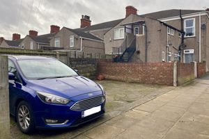 Photo 32- click for photo gallery